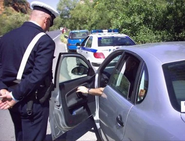 Εξόφληση των προστίμων της Τροχαίας σε 24 δόσεις